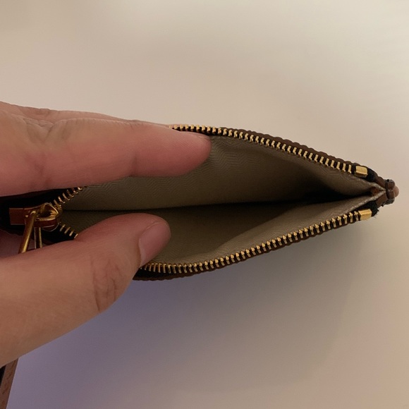 Mulberry x Acne Studios Small Pebble Leather Zip Coin Pouch - Picture 9 of 10